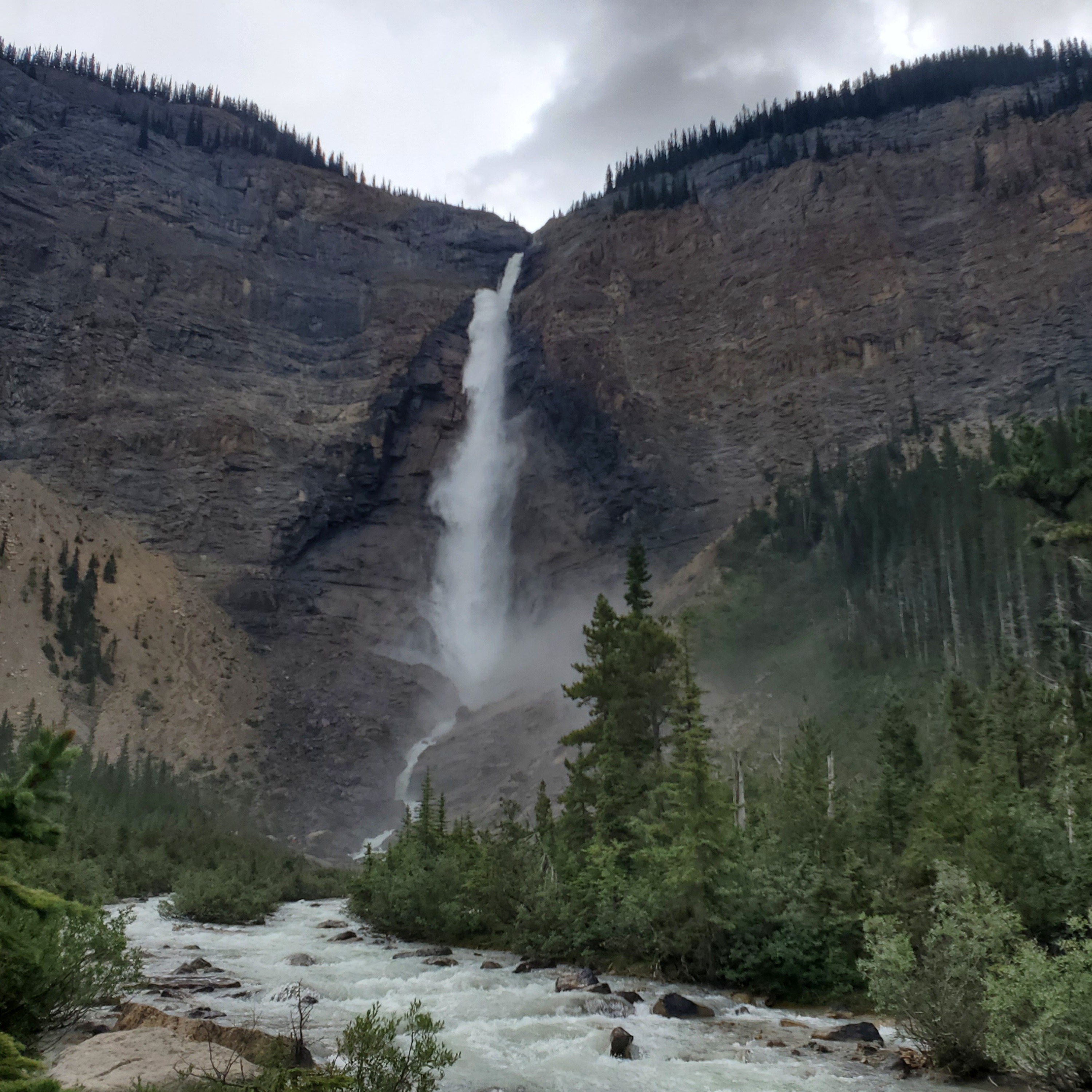 Takakkaw Falls