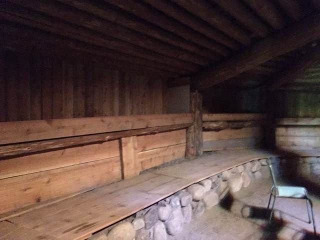 Das Pit-House der Sinixt von innen