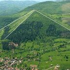 Bosnische Pyramide - Sonnenpyramide Dreieck - Visoko